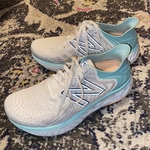 Women’s New Balance 1080